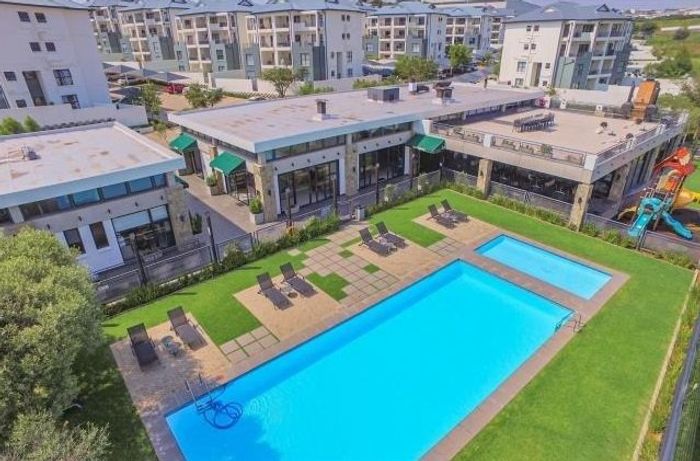 3-Bedroom Apartment For Sale in Longmeadow with Pool and 24-Hour Security.