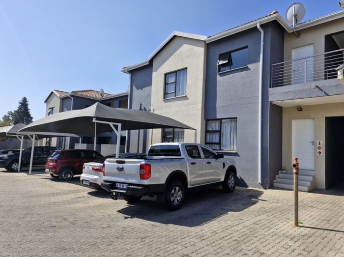 For Sale: 2-Bedroom Apartment in Illiondale with private garden and security.