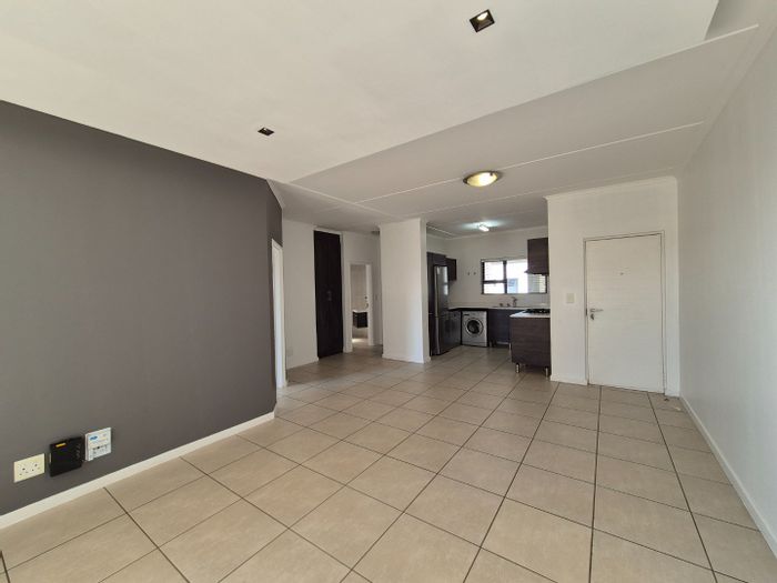 For Sale: 2-Bedroom Apartment in Longmeadow with Pool, Balcony, and Security.