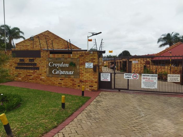 2-Bedroom Apartment in Croydon For Sale with Garage and Ample Parking.