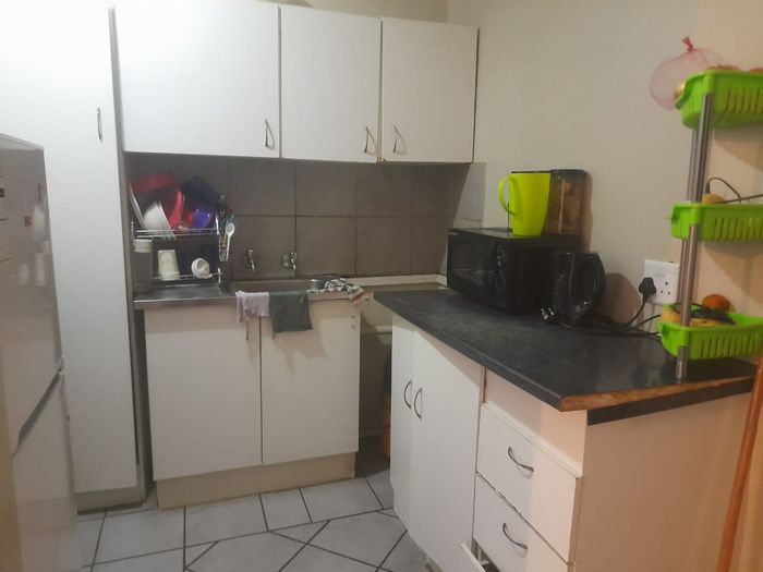 1-Bedroom Apartment in Durban Central, For Sale, with 24-hour security access.