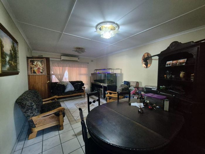 Isipingo Hills House For Sale: 4 Bedrooms, koi pond, double garage, secure parking.