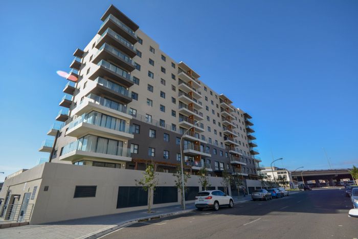 Property #2428610, Apartment For Sale in Zonnebloem