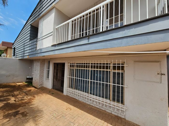 2-Bedroom House To Rent in Laudium, secure area, close to schools.