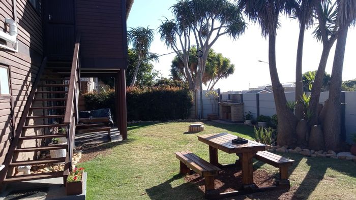 Versatile 5-bedroom house for sale in C Place, ideal for dual living.