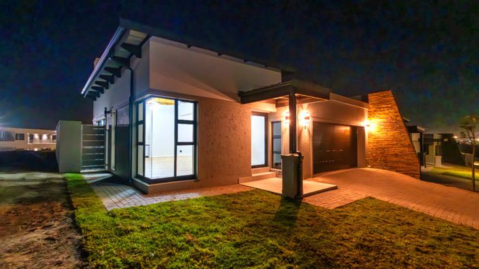 House To Rent in Eden Residential Estate: 3 beds, built-in braai, double garage.