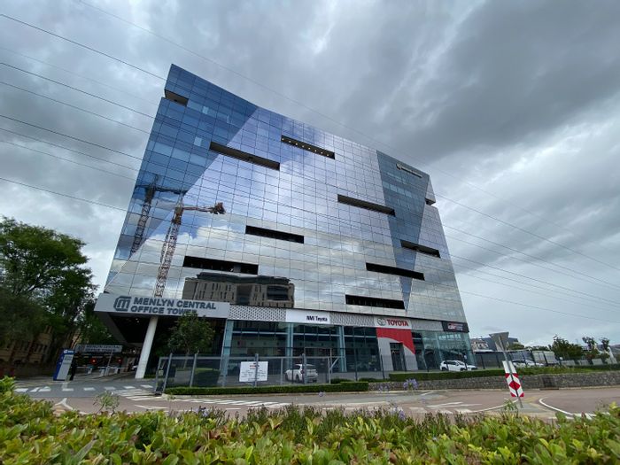 Menlyn Commercial Space To Rent: High-security, flexible workspaces near amenities, 2 months free!