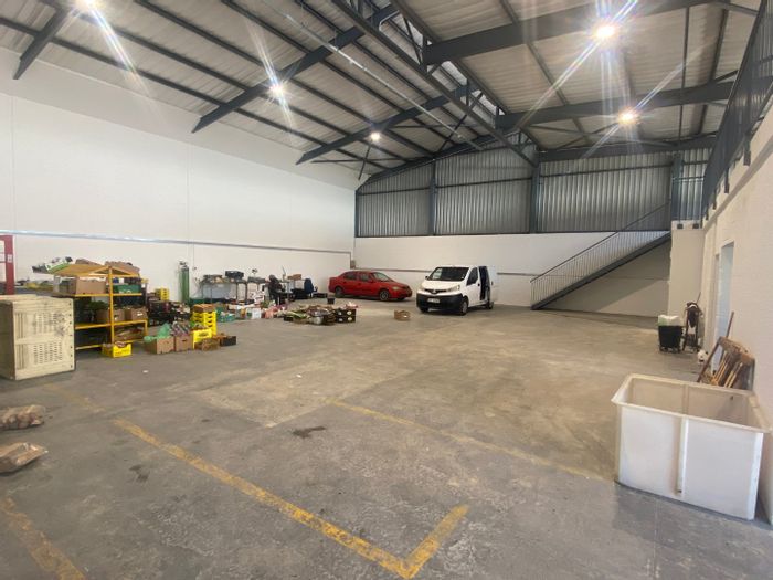 556m2 Industrial Warehouse To Rent in Tokai with mezzanine and secure access.