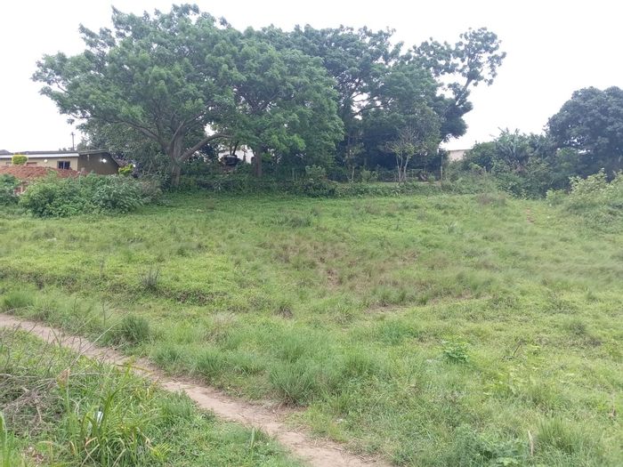 Vacant Land Residential in Ongoye For Sale - Ideal for Home or Investment.