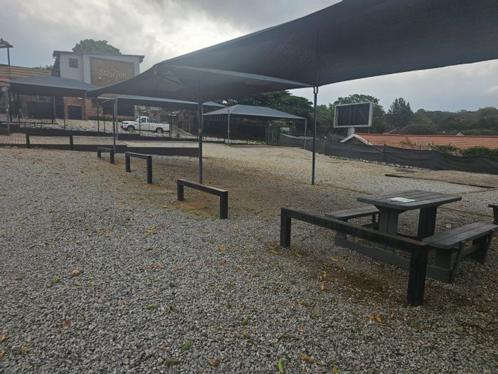 Commercial space to rent in White River Rural, accommodates 15 vehicles, ideal for sales.