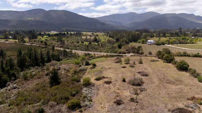 Plettenberg Bay Rural Farm For Sale: 4.5ha, off-grid potential, nature views.