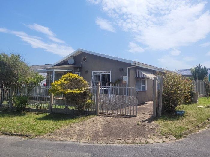 For Sale: House in Sunwich Port with sea views, garage, and rental potential.