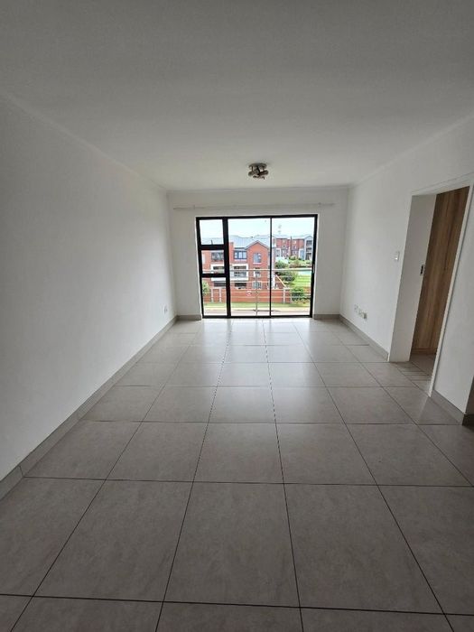 1 Bed, 1 Bath Apartment To Rent in Irene with pool, security, and clubhouse.