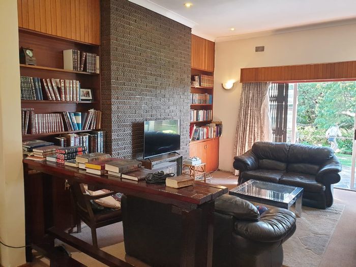 Spacious Observatory house for sale with pool, garden, and multiple accommodations.