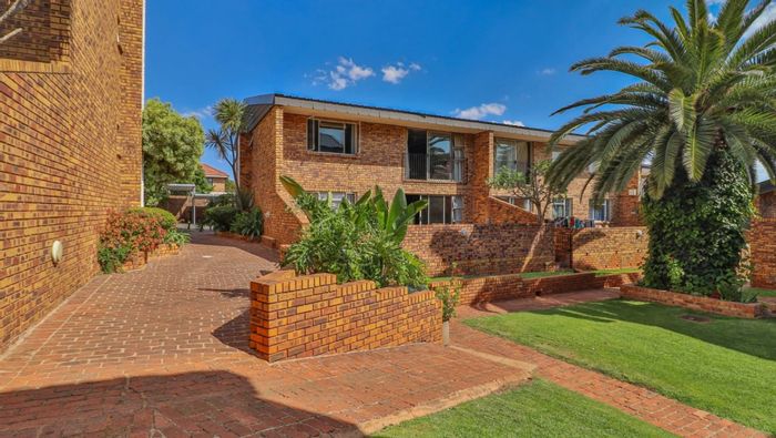 Eastleigh Apartment For Sale: 2-bed duplex with pool, braai area, and carport.