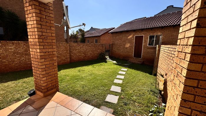 2-Bedroom Apartment in Die Hoewes For Sale with Private Garden and Lock-Up Garage