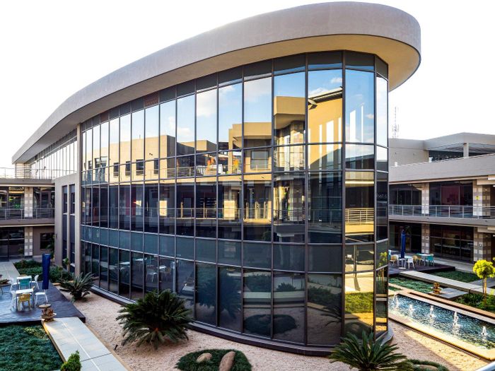 Commercial Office To Rent in Eco Park Estate with security, parking, and power backup.