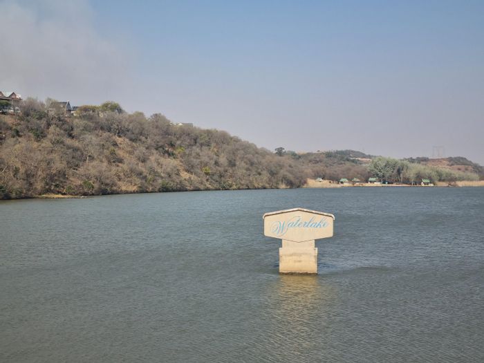 Vacant Land Residential for Sale in Waterlake Farm Lifestyle Estate - Build your dream home!