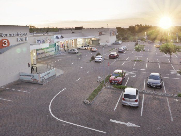 Commercial Property To Rent in Weltevreden Park with ample parking and nearby amenities.