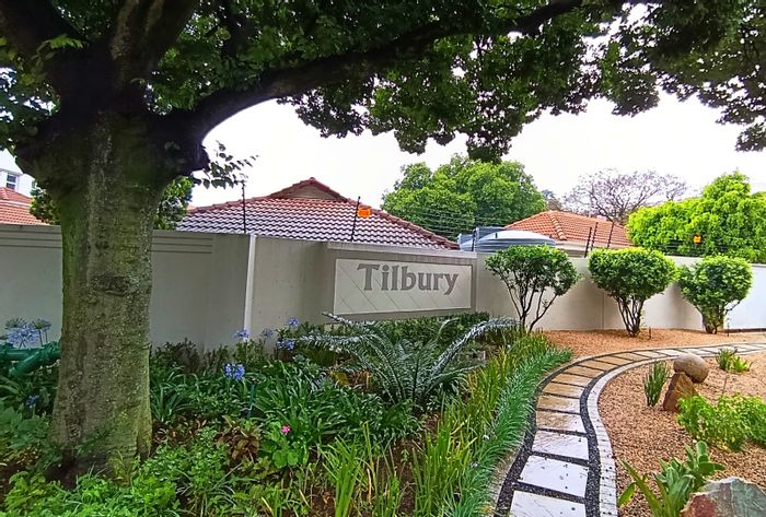 Illovo Apartment For Sale: Duplex with balcony, garage, and nearby amenities.
