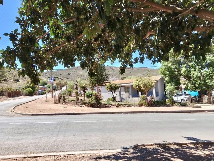 Vacant Land Residential in Happy Valley, For Sale, 3027 m², near amenities.