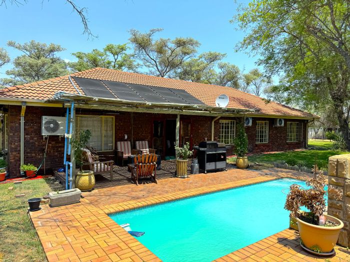 For Sale: Farm in Vaalwater Central with solar power, heated pool, and livestock.
