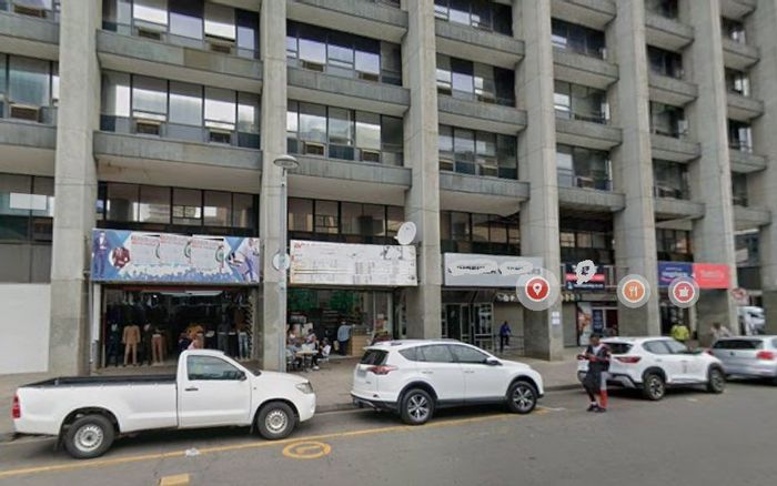 500m² Commercial Space To Rent in Johannesburg Central with flexible layouts and amenities.