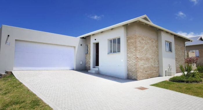 House for Sale in Hansmoeskraal AH: 3 beds, energy-efficient, low-maintenance garden.