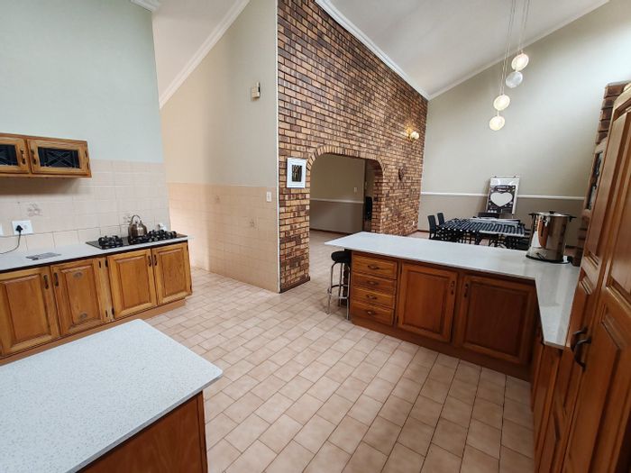 For Sale: House in Wonderboom with office, entertainment area, and double garage.