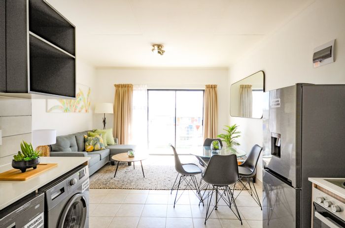 2-Bedroom Apartment To Rent in Esther Park with Pool, Clubhouse, and Play Areas.