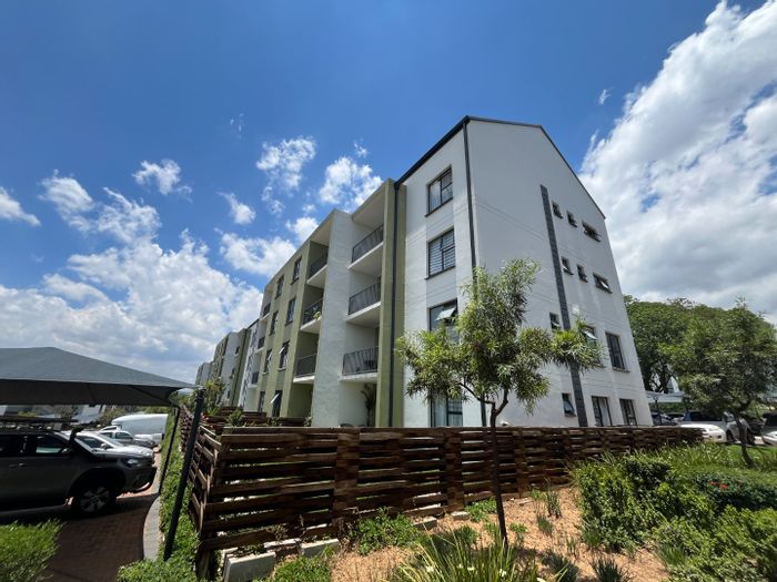 3-Bedroom Apartment To Rent in Linbro Park with Lifestyle Centre amenities.