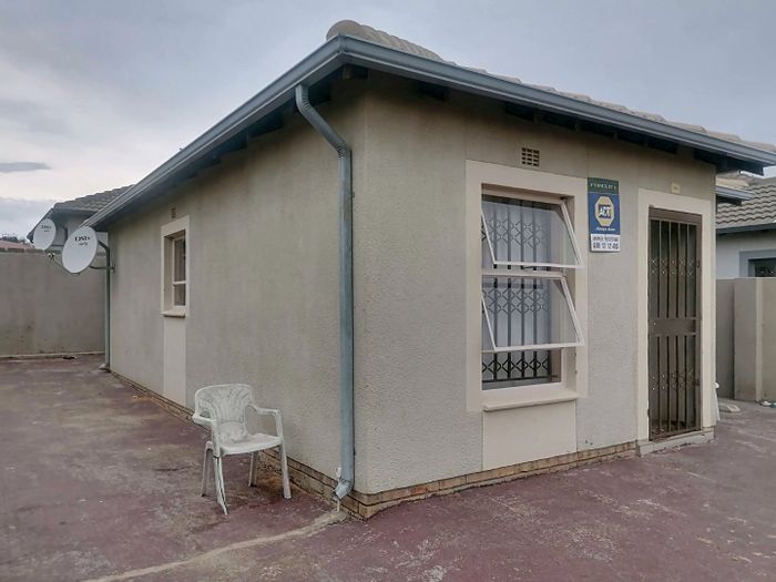 3-Bedroom House For Sale in Riverside View Ext 35 with spacious yard and potential.