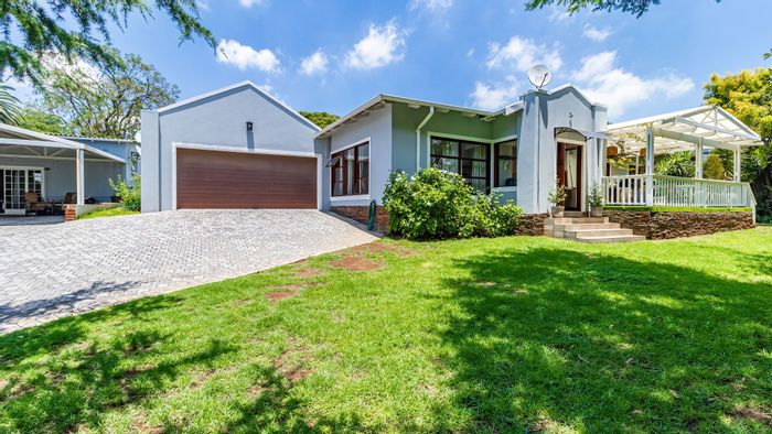 Lakeside Village House For Sale: Spacious home, cottage, pool, and solar energy.