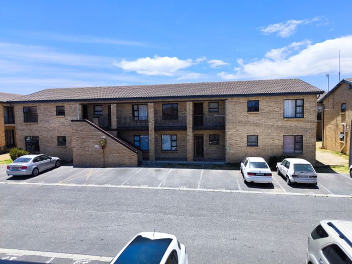 Gordons Bay Village Apartment For Sale: 2 beds, secure estate, pet-friendly, balcony.