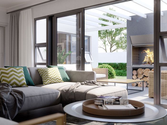 For Sale: Family home in Somerset Lakes with garden, double garage, and security.