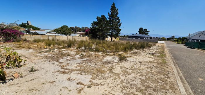 Vacant Land Residential for Sale in Albertinia Central, low levies, flexible purchasing options.