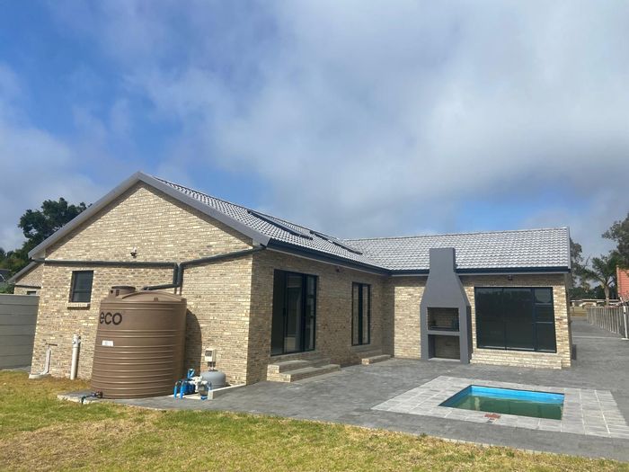 For Sale: 4-Bedroom House in Brymore with Pool, Braai Area, and Solar Power.