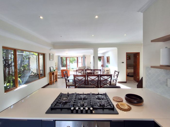 Parkhurst House For Sale: 3 Bedrooms, Pool, Cottage, Double Garage, Move-in Ready.
