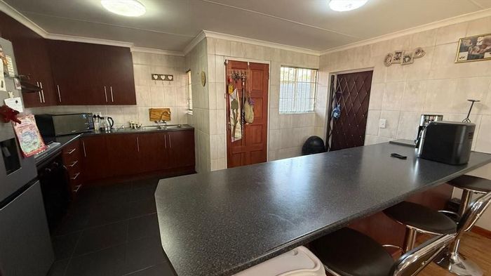 For Sale: House in Van Dyk Park with 3 bedrooms, staff quarters, and ample parking.