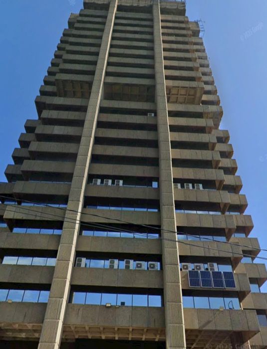 Auckland Park Commercial Space To Rent: 387.72 m² with prime access and visibility.