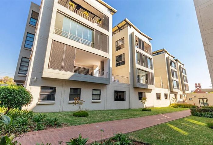 To Rent: Spacious 2-Bedroom Apartment in Morningside with Private Balcony and Parking.