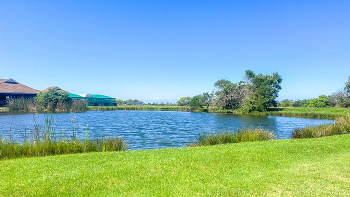 Crossways Townhouse For Sale: Secure estate, pet-friendly, lake views, close to amenities.