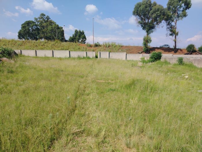 Vacant Land Residential For Sale in Tasbet Park Ext 3, 1000m² for your dream home.