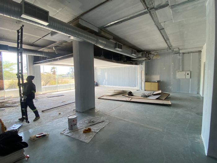 Commercial Office Space To Rent in Brooklyn: 350m2, flexible layout, secure environment.