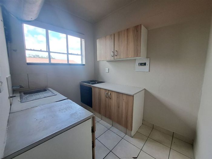 Commercial property for sale in Boksburg Central with six self-contained flats.