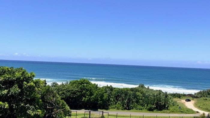 Glenmore House For Sale: Beachfront estate with 9 bedrooms, direct beach access.