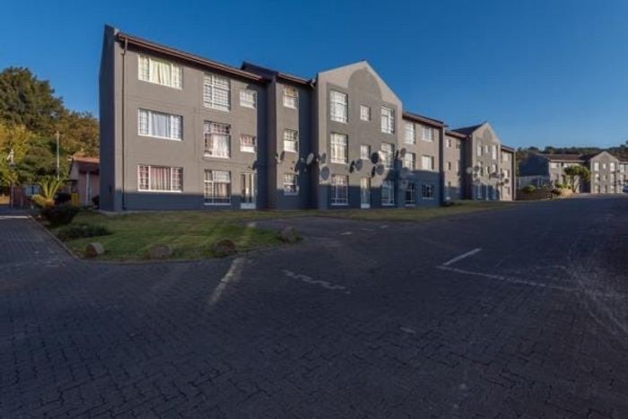 For Sale: 2-Bedroom Townhouse in Mondeor with pool, security, and easy access amenities.