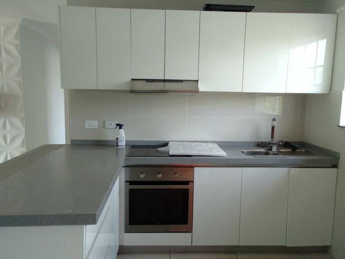 3-Bedroom Apartment To Rent in Boksburg West with pool and secure parking.