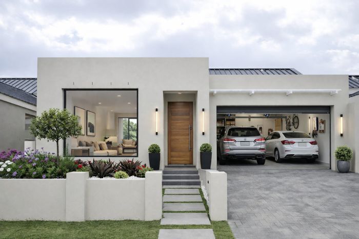 For Sale: House in Somerset Lakes with 3 beds, 2.5 baths, and nearby school.