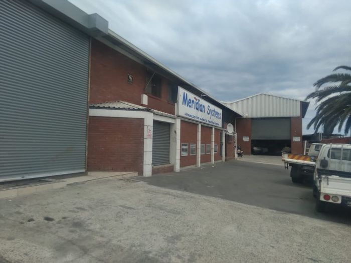 For Sale: Joe Slovo Commercial Property, 2337 m² land, ideal for investors.